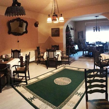 Vila Monica Bed and Breakfast Târgu-Mureş Εξωτερικό φωτογραφία